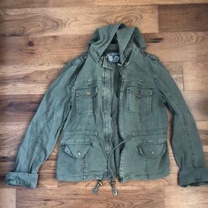 Army green zip up jacket in excellent condition